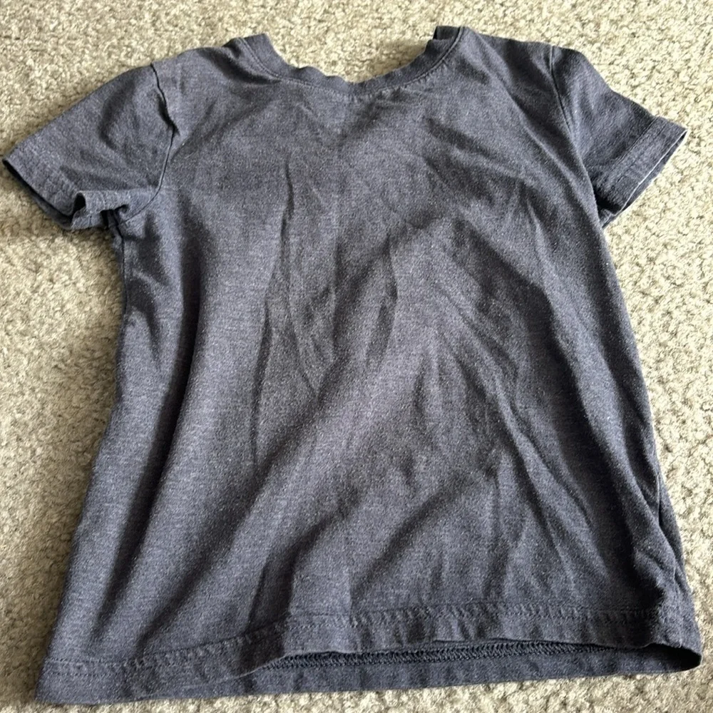 3 short sleeve shirts- 4T boys shirts- plain navy, construction and Rad like Dad
